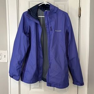 Columbia hooded rain jacket